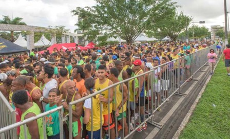 site Corrida Rústica de Itabuna atraiu multidão de atletas - Foto Pedro Augusto 2