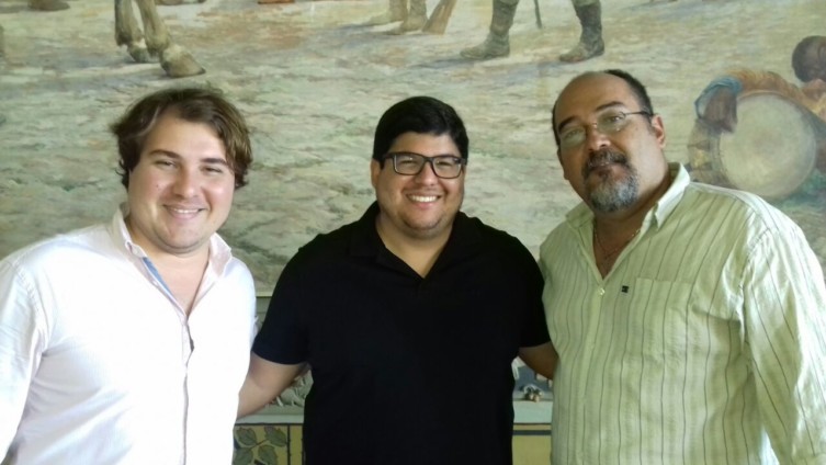 Diretor-executivo da Caderno 2 Marketing e Produções, Luan Peres; superintendente da Bahiatursa, Diogo Medrado e diretor de Turismo de Itabuna, Ari Rodrigues.